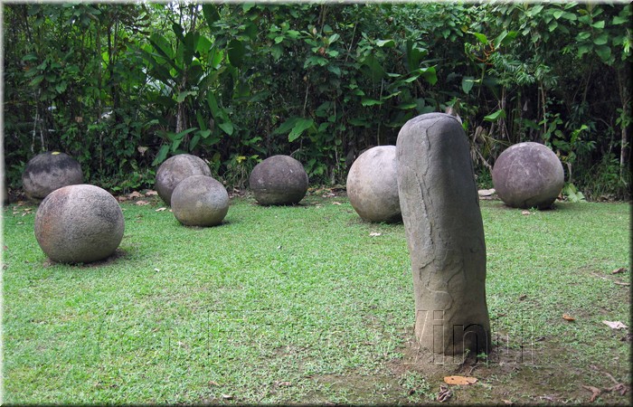 Stone002.jpg